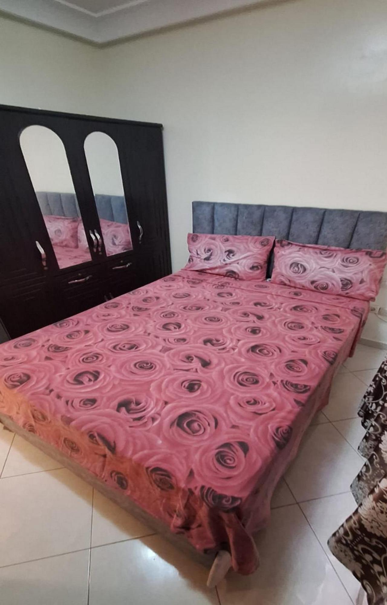 Yanis Guest House Касабланка Экстерьер фото